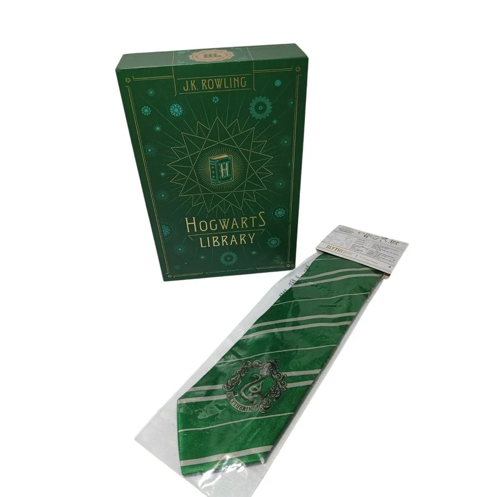 JK Rowling Hogwarts Library Hardcover Box Set with a Harry Potter Tie‎ 2017 #B49